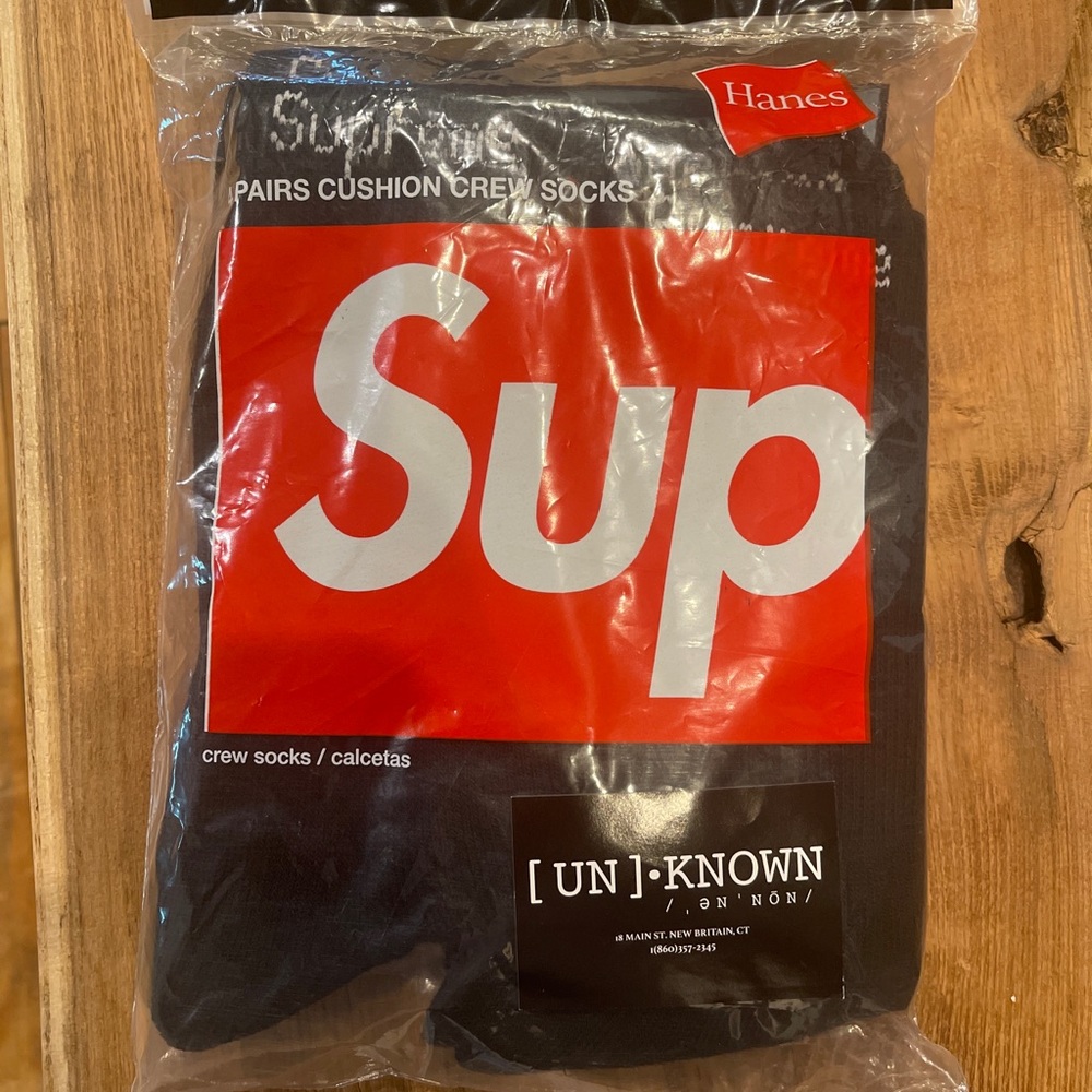 Supreme Hanes Socks 4 Pack